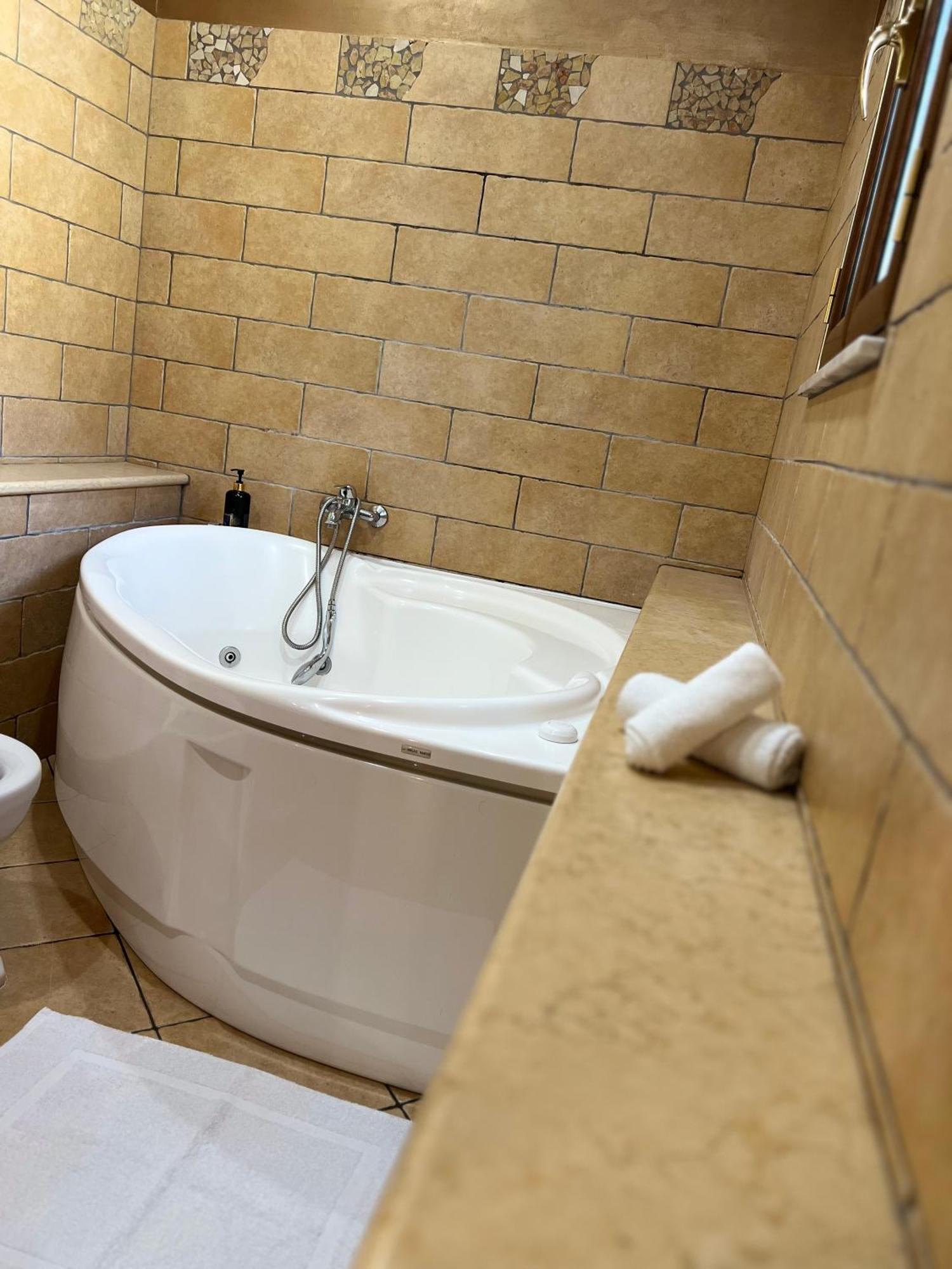 Bacio Del Sole Apartment Palermo Dış mekan fotoğraf